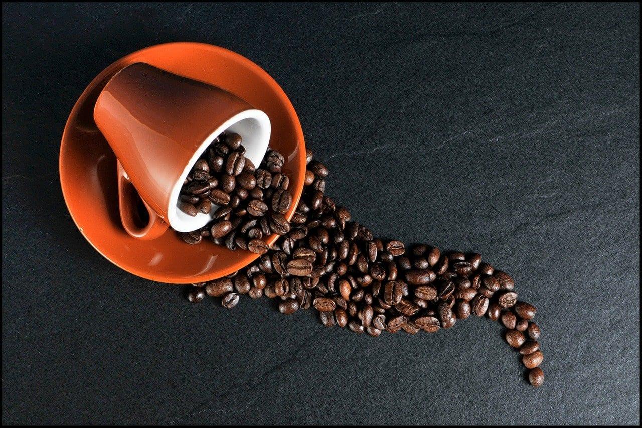 فوائد شرب القهوة يومياً : 4 اكواب في اليوم