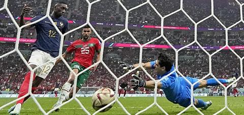 نتيجة مباراة فرنسا والمغرب بنصف نهائي كأس